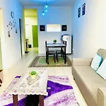 Indah Homestay